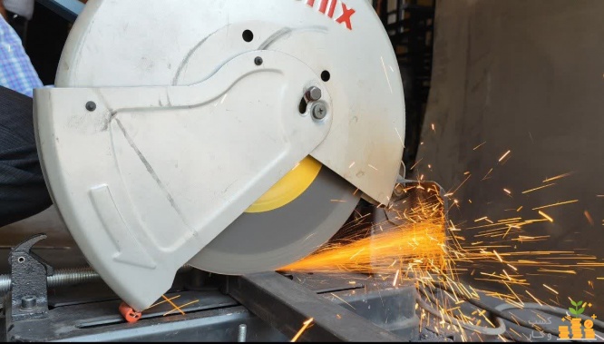 برش لیزری، جوشکاری، خمکاری و حکاکی فلزات